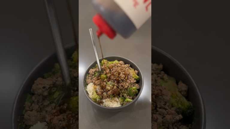 Japanese BBQ Pork and Broccoli Rice Bowls. Taking dinner ideas from @arielletellez