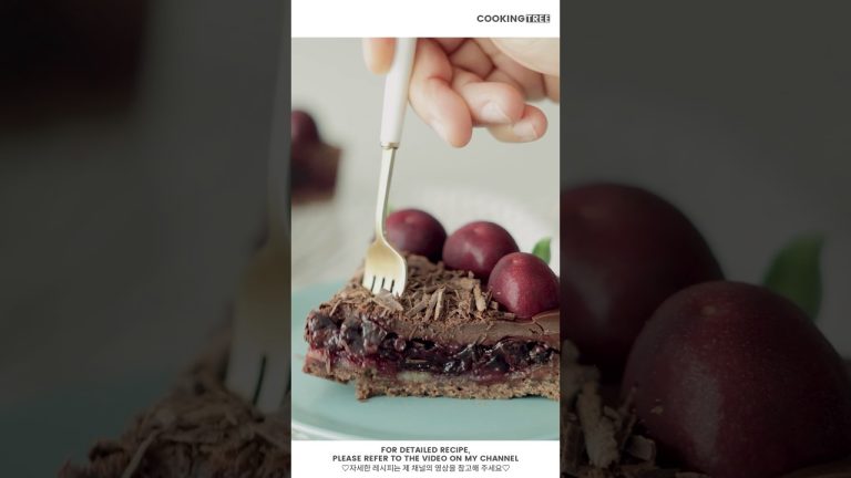 체리 1팩 다 넣은 타르트! [체리 초콜릿 타르트 Cherry Chocolate Tart] #Shorts #Baking