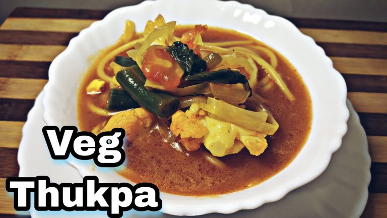 Veg Thukpa Soup │ Winter Special Recipe │ Tibetan Thukpa #shorts