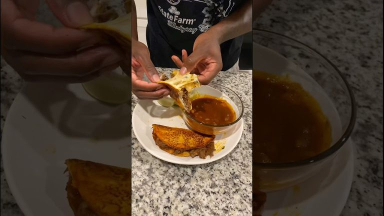 How to make Birria Tacos #cookingshorts #tacos