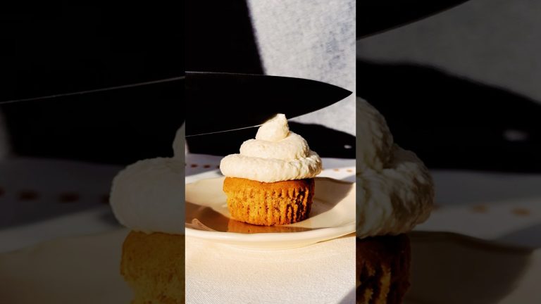 The fluffiest cupcakes, baked to perfection! Warm cinnamon & crunchy walnuts takes to the next level