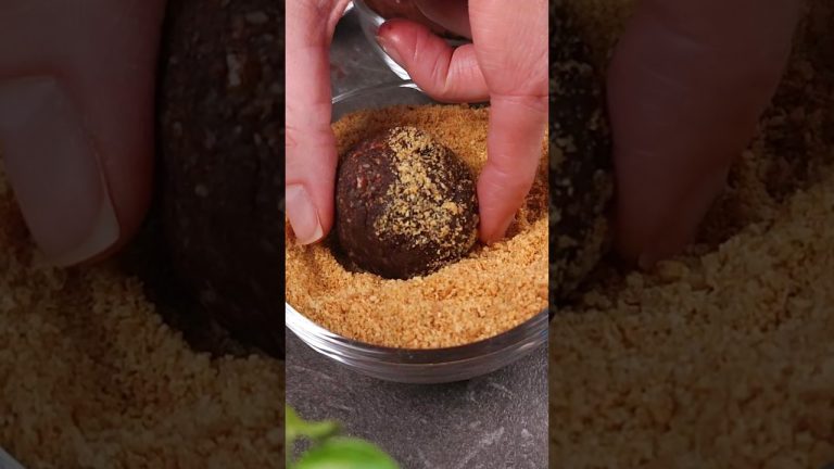 The 5-Minute Chocolate Rum Balls Recipe🍪🍫😋
