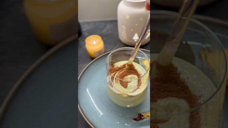 High Protein Creamy Smoothie #smoothie #protein #healthyrecipes #proteinsmoothie