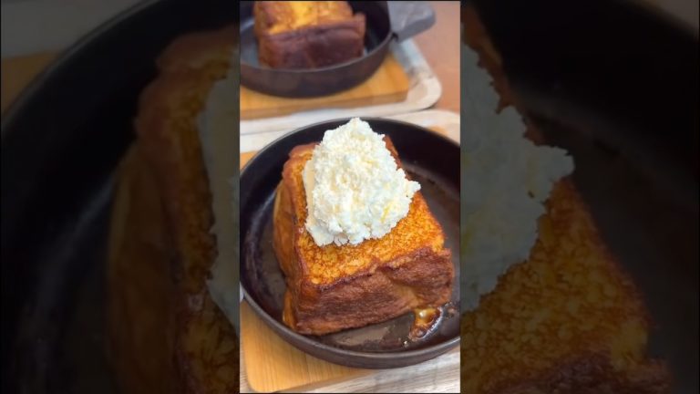 Toast milk ice cream yummy ‼️ #food #toast #kulinerfood #kulineraddict #kulinerlovers #foodie