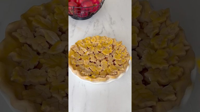 Apple Pie|#bake#baking#recipe#yummy#food#bakery #foodie#shorts#apple#pie#thanksgiving#healthy#easy