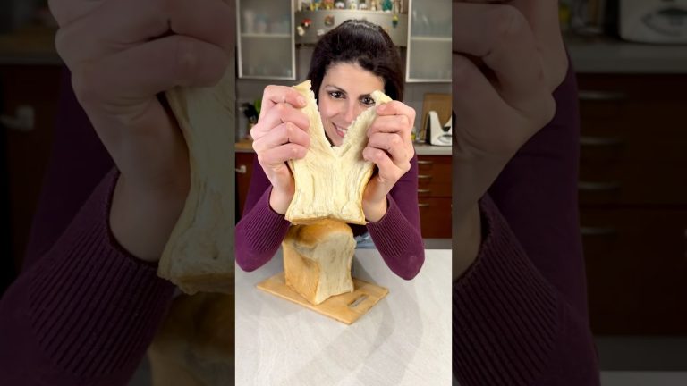 PAN BAULETTO CON PATATE NELL’IMPASTO. Super morbido!