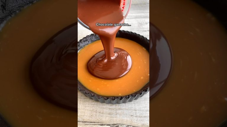 The ultimate Halloween pie 😍 #easyrecipe #halloween