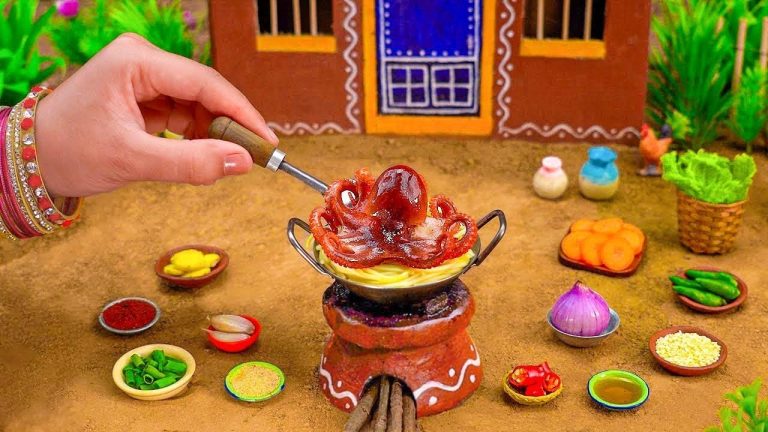 🐙Miniature SPICY OCTOPUS Stir Fried Noodles Recipe 🍜 Seafood Recipes By Tiny Foodkey🧑 🍳 ASMR FOOD