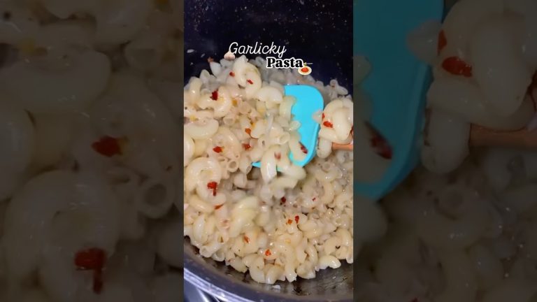 Super easy garlic pasta you’ll love😾🫶#cookitalian#chefstips #cook #everydaycooking #koreancooking