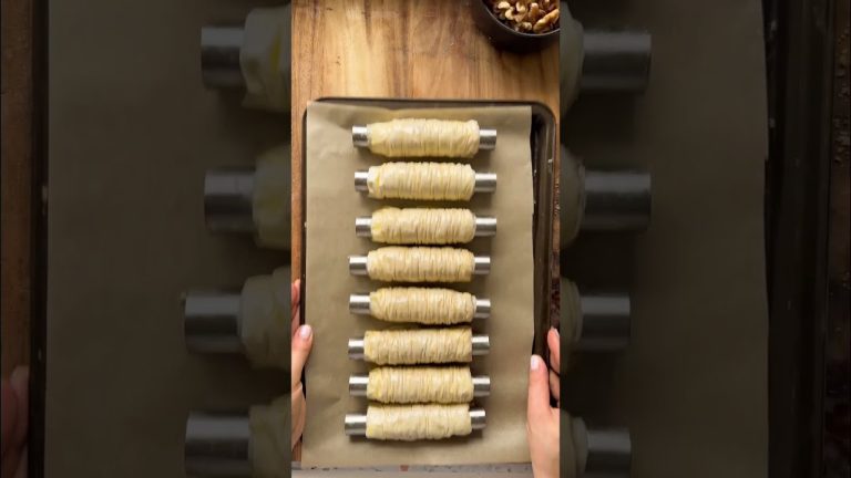 POURAKIA BAKLAVA-Baklava Icecream Cigars 👌recipe in my website, sweets category! #greek #greekfood