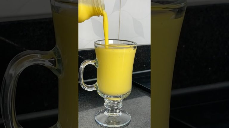 Auyama, banano, leche de preferencia, 1 cucharada de Yogour griego