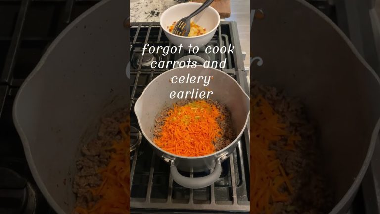 Savory Spaghetti & Ragu Bolognese Sauce #bolognese #bolognesesauce  #HomemadeSauce   #recipe