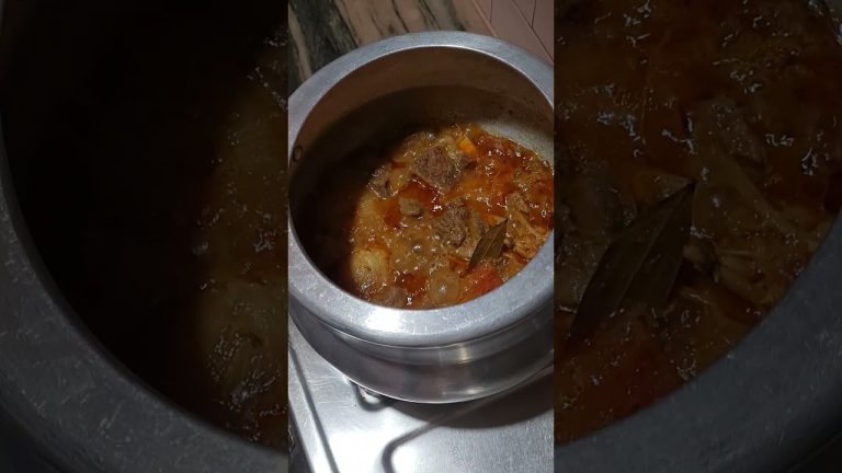 Bhuna Gosht Recipe How To Make Bhuna Gosht Recipe #food #latestrecipe #madina #shorts