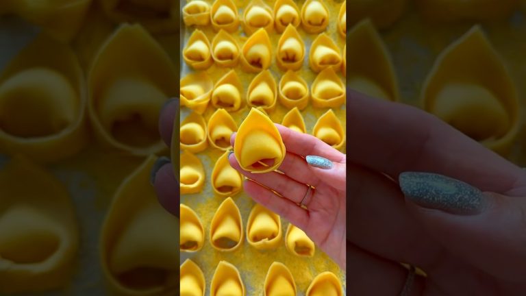 Cheesy Tortellini let’s hand shape #freshpasta #handmade #homemade #tortellini #recipe