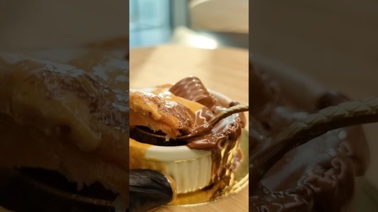 Peanut Butter & Nutella Mug Dessert | Quick 30-Second Snack #shorts #asmr