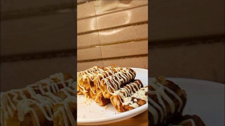 🍞- Easy Cinnamon Roll Bliss| #shorts #easydessert #baking