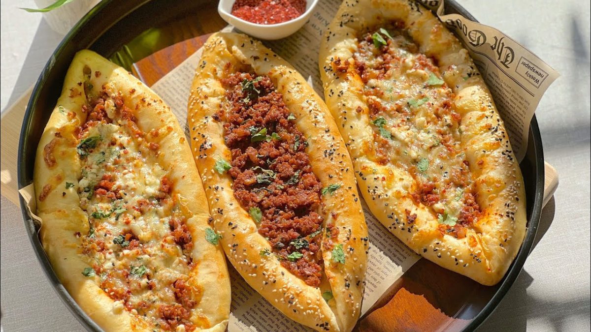 Fatayer | Pide (Middle Eastern Food) Turkish Pizza Recipe | Ramadan 2023 Series🌙 | Iftar recipes