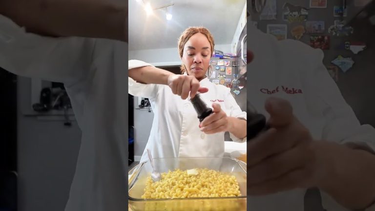 Easy, creamy, and delicious! #MacandCheese #Recipe #Holiday #CookingSeries