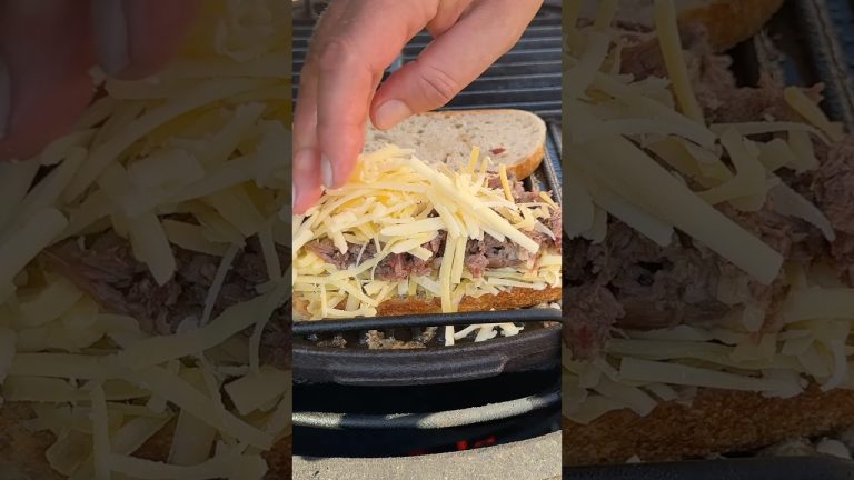 Beef Short Rib Grilled Cheese Sandwiches on the Big Green Egg #grilledcheese #beefshortribs #bbq