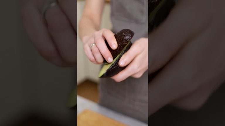 Healthy Sauce for Salads & Snacks in 5 Minutes