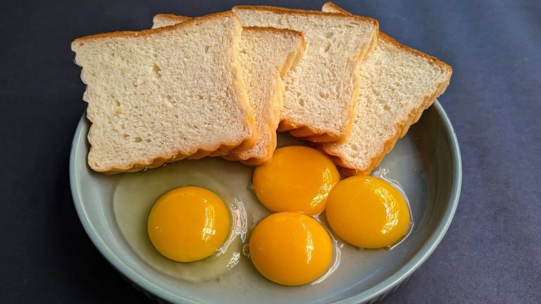 Simple Egg & Bread Tastier Than Pizza. Healthy Breakfast Ideas! Cheap & Easy Recipe.
