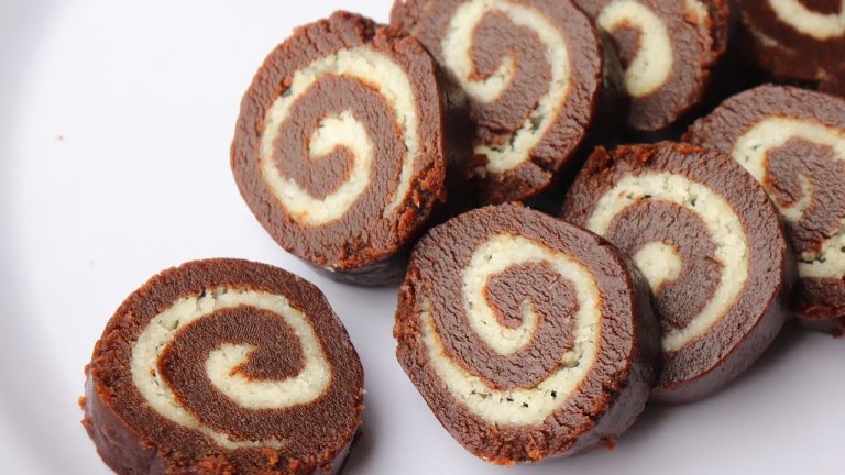 Parle g Biscuit Swiss Roll Recipe | Coconut Sweet Roll Recipe