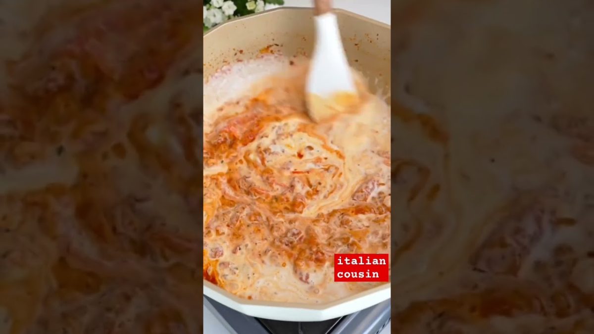 #food Creamy Tomato Chichen Pene Pasta @cooking food & doing introduce @INDIAEATMANIAFOOD