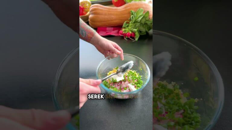 Pasta jajeczna z rzodkiewką