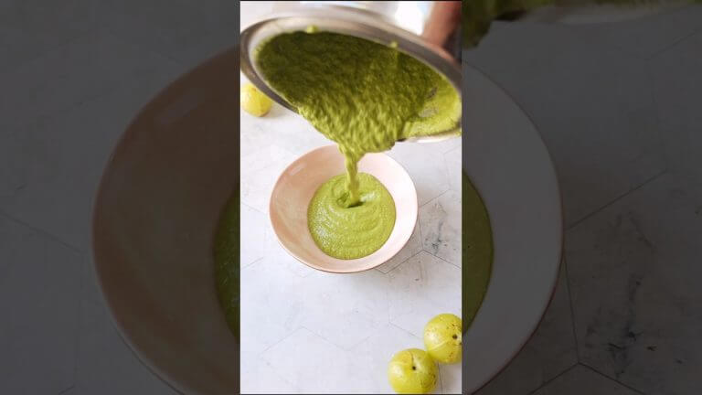 Spicy Amla Chutney Recipe 😋🥰 #amla #amlamurabba #shorts #recipes