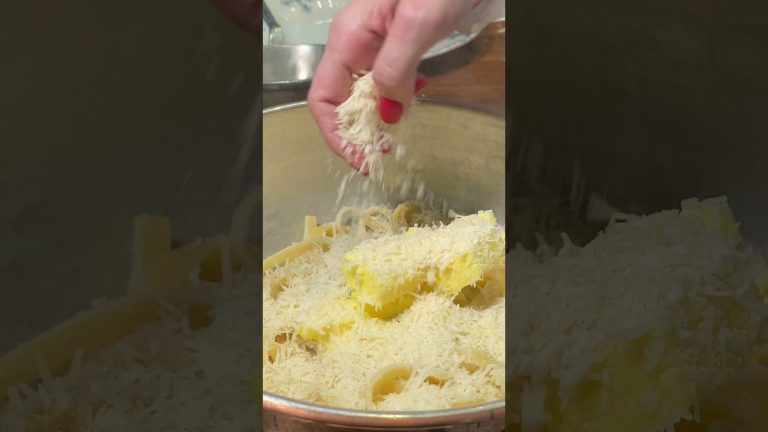 Fettuccine Alfredo Recipe in 60 Seconds