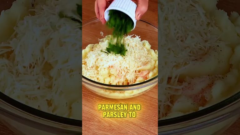 Who needs bread when you can wrap sausages in potatoes? 🤯 #potatowraps #sausage #mashpotato