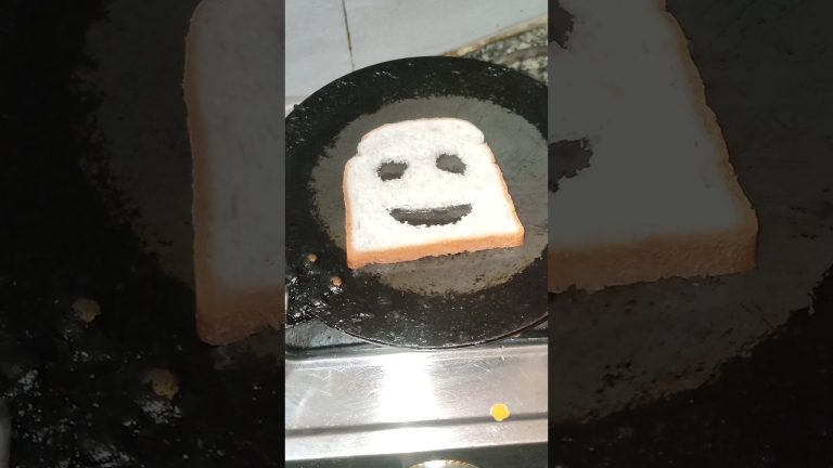 Egg Bread Recipe || Bread with Face 😃😂 #shorts