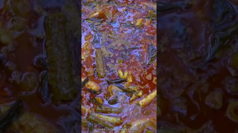 DRUMSTICK FISH CURRY|| Traditional Fish Curry Recipe #fishcurry #youtubeshorts #shorts