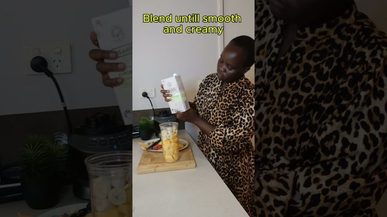 The Best Mango, Banana and avocado/Almond milk/#smoothies