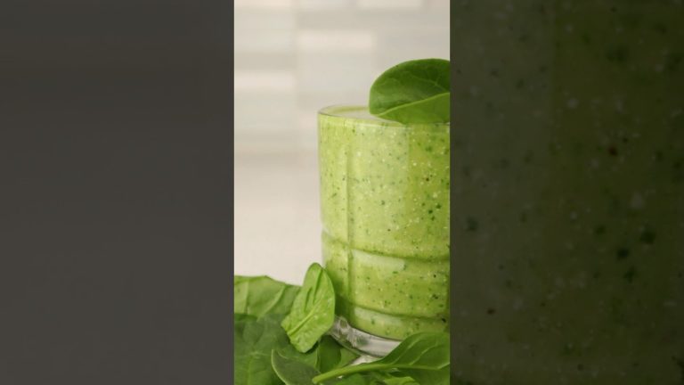 Healthy Green Smoothie 🌱 | Spinach & Hemp Seed Magic #youtube #youtubeshorts #foodie #drink #health