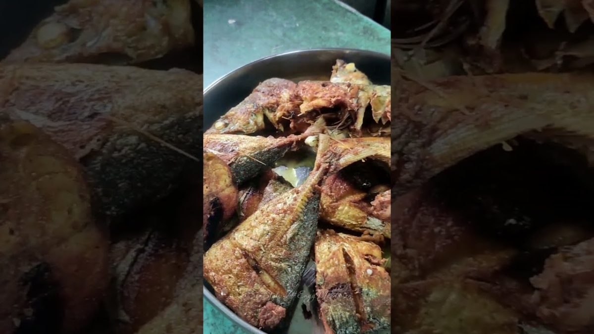 நம்ம போட்ல மீன பொறிச்சு அப்ரம் குழம்பு வைக்க போறோம்… #fishcatching #seafood #kadal