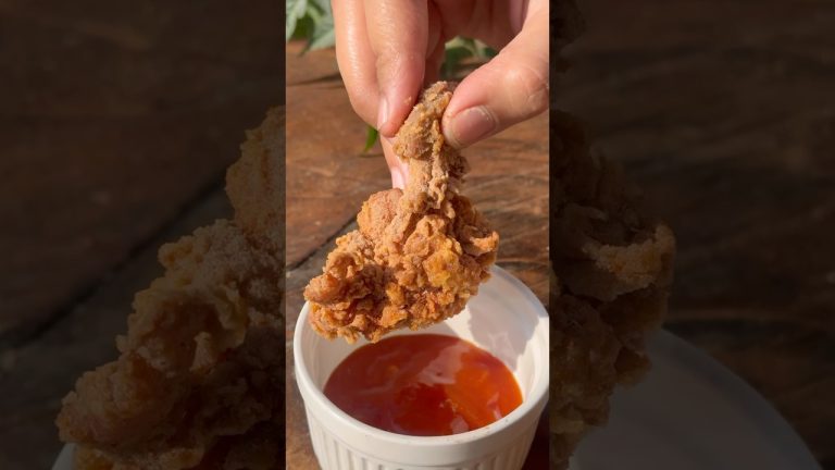 Kia Aapny is Tara sy crispy chicken try kiya hai 🔥🤤#shorts #trendingshorts #crispychicken