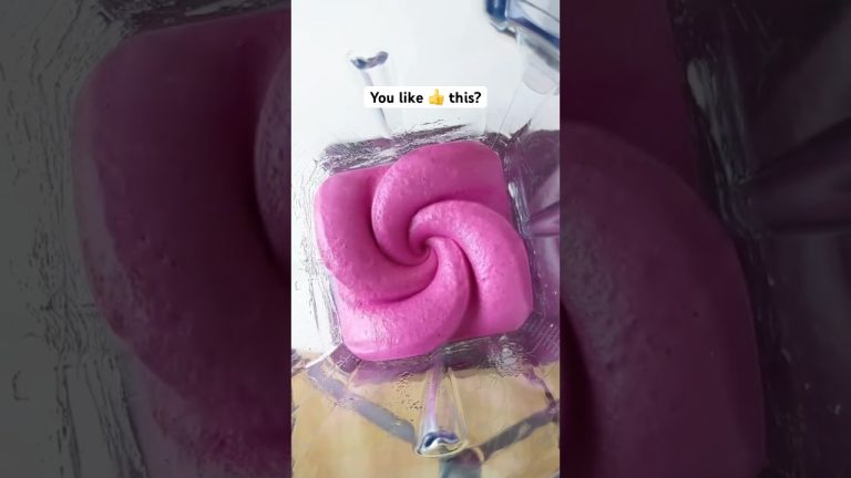 You like this? #smoothie #smoothierecipes #fruit #fruitsmoothies #shorts #food