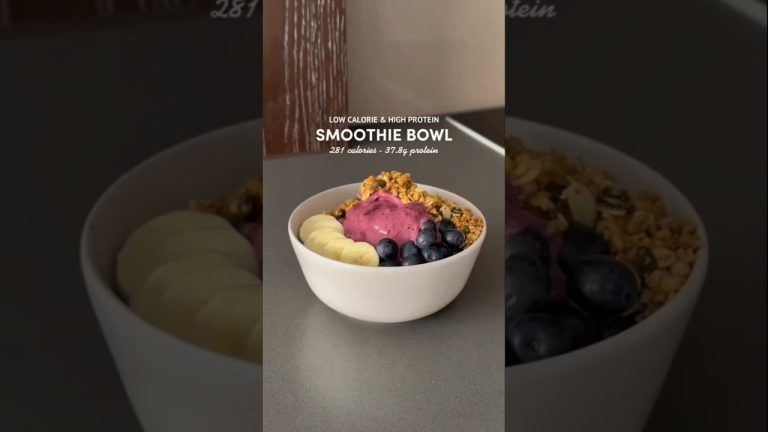 High Protein Breakfast Smoothie Bowl #shorts #foryou #food #breakfast #healthyfood