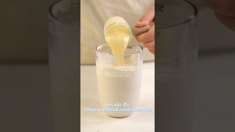 🥑 Yogurt smoothie ☁️ #helenrecipes #shorts #smoothie #avocado #rainbow #yogurt