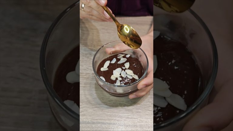 Шоколадов десерт, без захар и брашно! #рецепти #food #cooking #recipe #shorts #dessert #healthyfood