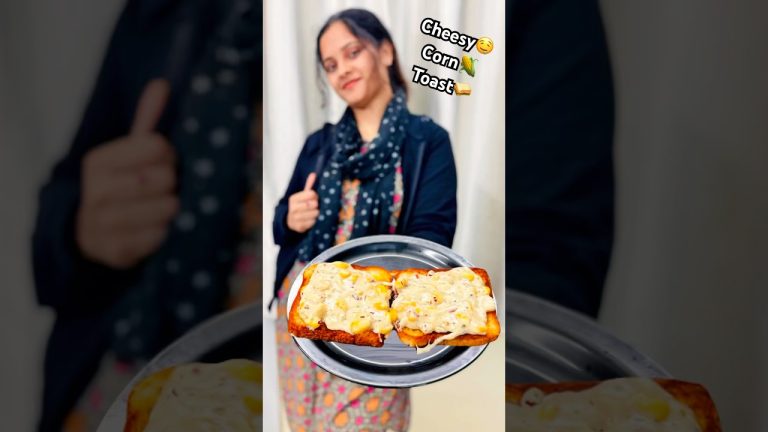 #shorts Cheesy Bread Pizza🍕 #selinesrecipes #bread#pizza