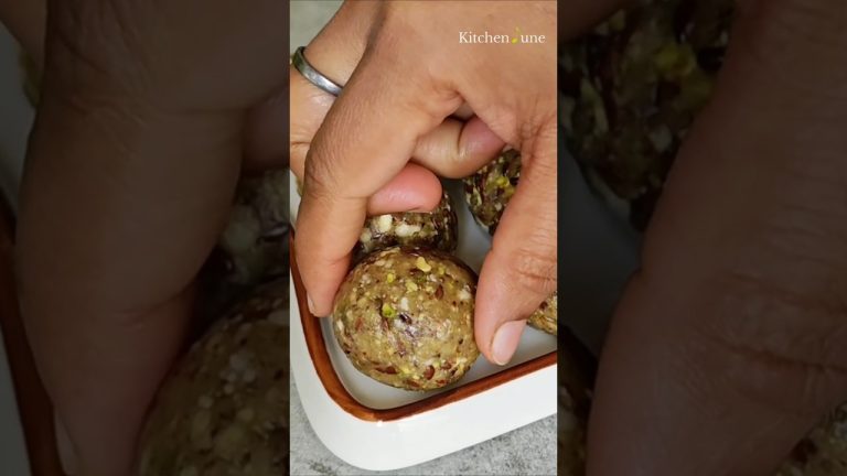 Flax seeds Laddu Without Sugar #healthyfood #viralvideo #recipe #alsikeladdu #shortsyoutube