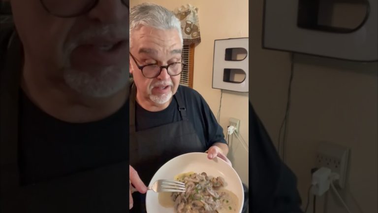 An elegant Dinner for just $3.00 a serving, Mushroom Ravioli. #mushroom #ravioli #shortvideo