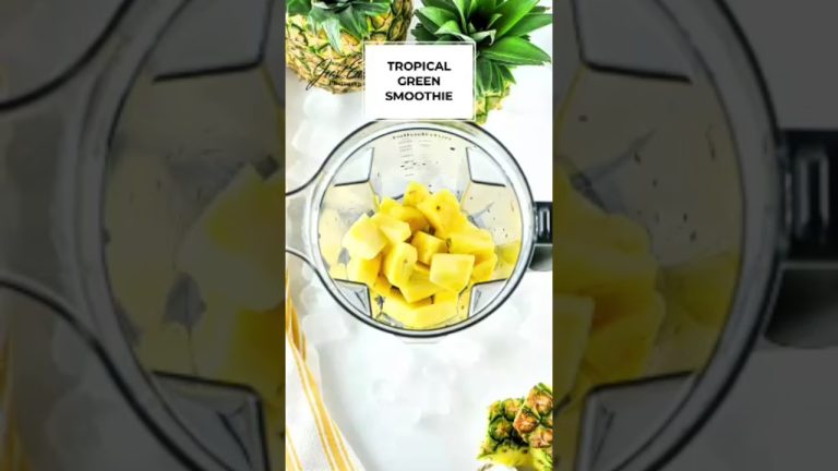 Tropical Green Smoothie Recipe | HEALTHY SMOOTHIE RECIPE #smoothie #smoothierecipe #healthysmoothie