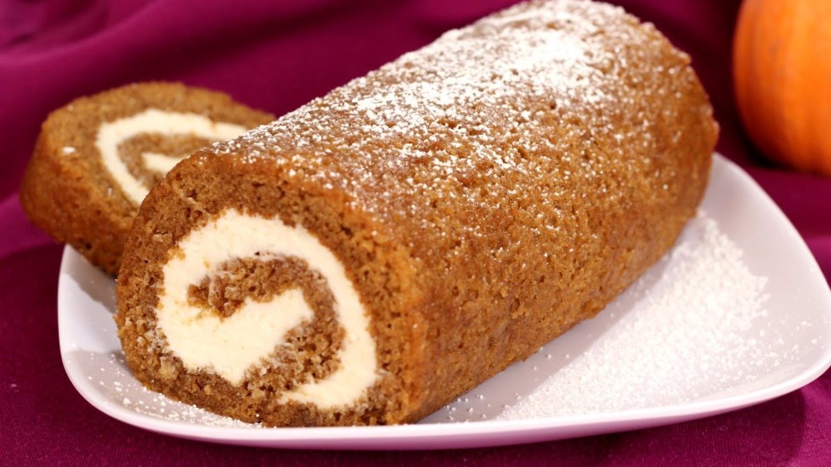 Pumpkin Roll Recipe – Amy Lynn's Kitchen