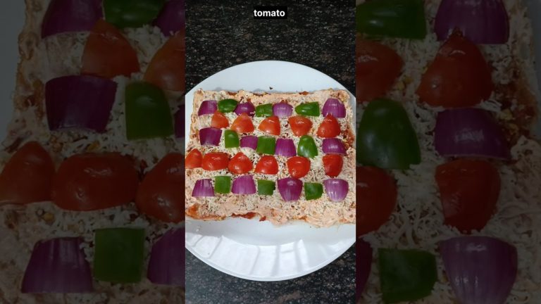 Cheese bread pizza 🍕😋#shorts #trending #youtubeshorts #youtube