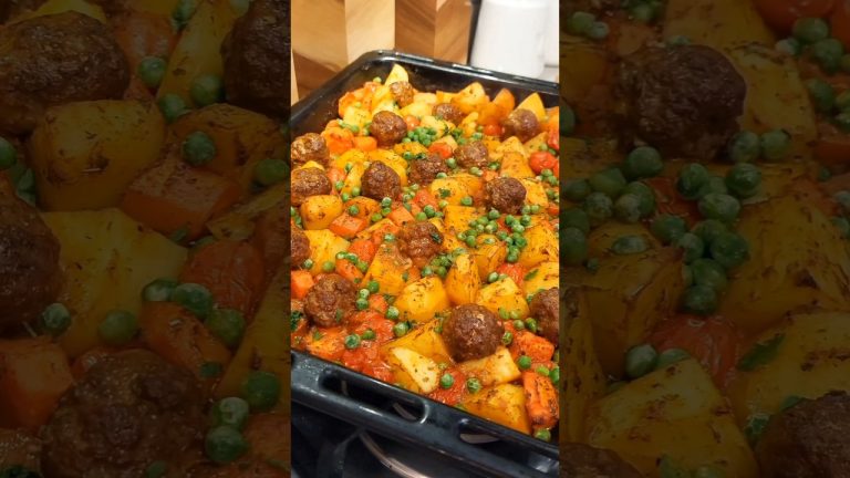 One pan meatball dinner 🍽 😋 Super simple and delicious 😋 #shorts