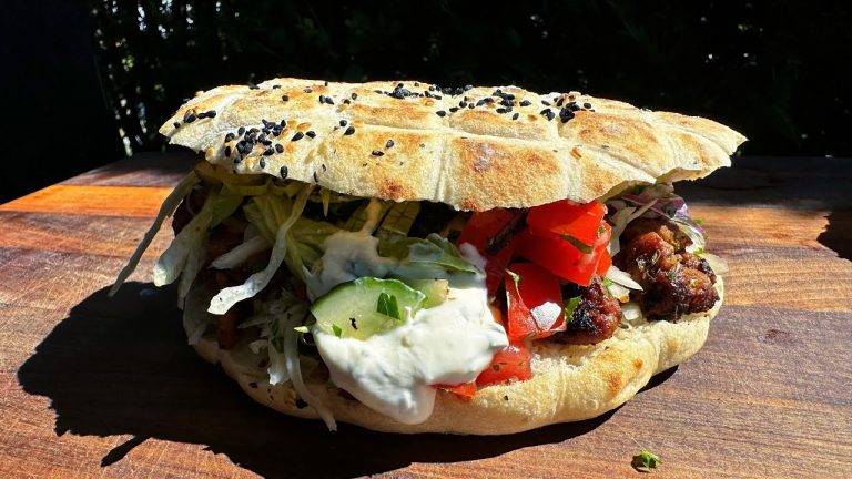 Gyros ohne Drehspieß – Schnelle Gyrostasche