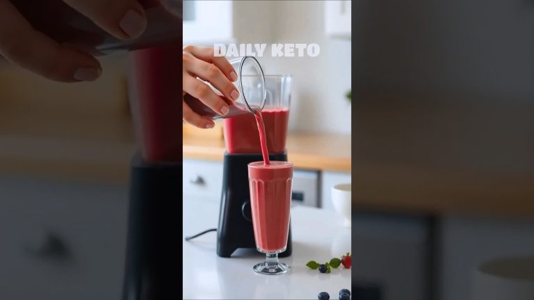 Healthy Keto Breakfast: Avocado Smoothie #lowcarb #ketorecipes #ketobreakfast